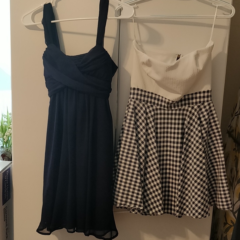 Used 2 dresses size Small
